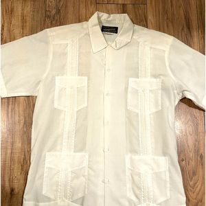 White button up shirt, size L